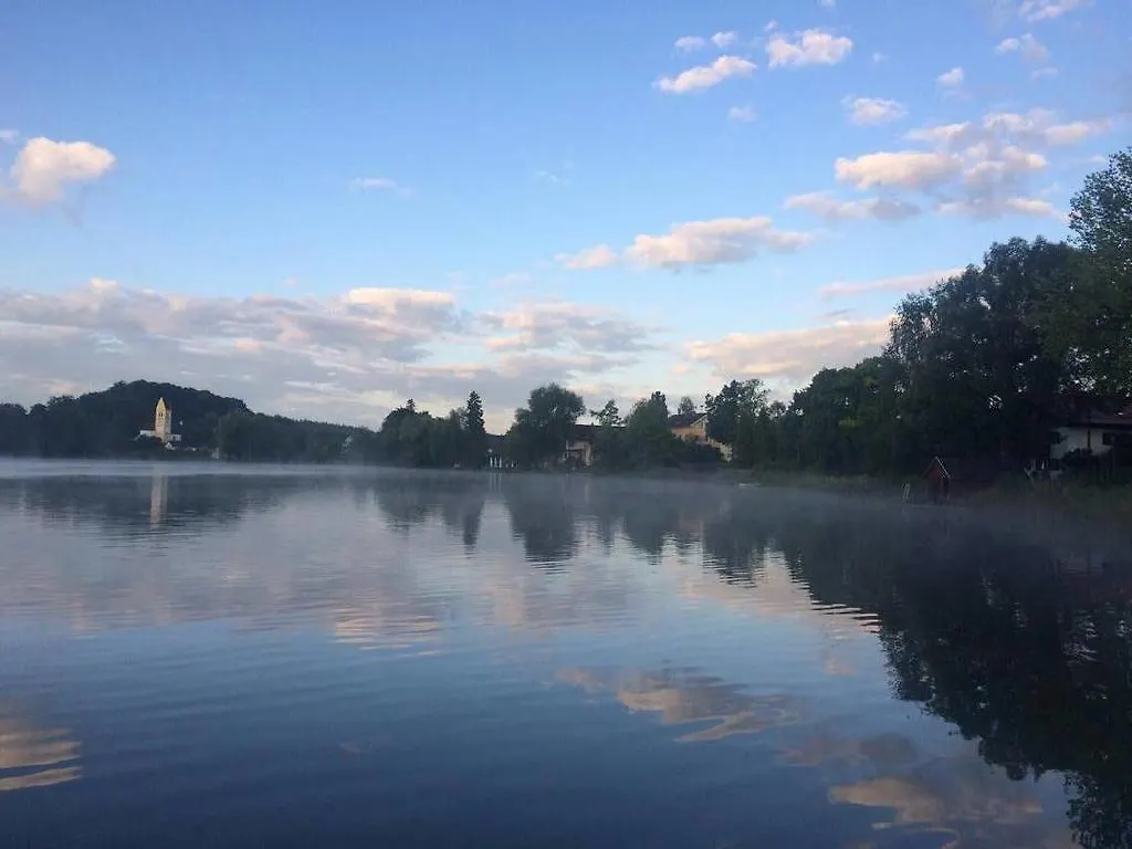 Sopherl Am See - Fruehstueck Auf Der Seeterrasse, Sehr Ruhig Und Wunderschoen Am See, 3 Minuten Nach Oberpfaffenhofen, Viele Radtouren, Restaurants & Cafes In Der Umgebung Wessling 3*,  Germany